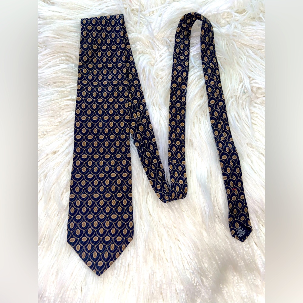Pendleton Navy And Tan Leaf Pattern Tie - image 3